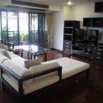 Duplex 2 bed 195 sq.m at kiarti thanee sukhumvit 31 to rent Living Room