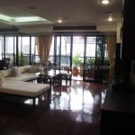 Duplex 2 bed 195 sq.m at kiarti thanee sukhumvit 31 to rent living room 2