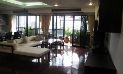 Duplex 2 bed 195 sq.m at kiarti thanee sukhumvit 31 to rent Feature