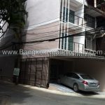 Renovated-4-floor-400-sq.m-Townhouse-on-Sukhumvit-65-for-sale