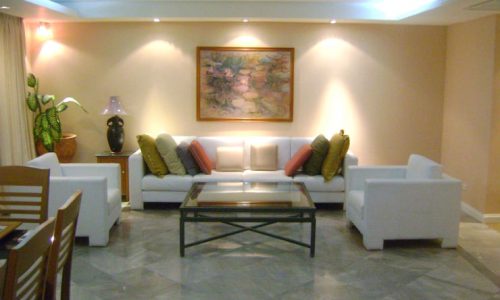 Somkid Gardens 4 bed 6 bath with maid 20 floor 250 sq.m to rent near BTS Chitlom