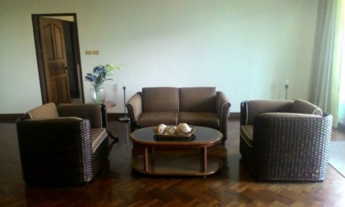 Spacious 2 bed 2 bath 175 sq.m asoke apartment for rent Featured