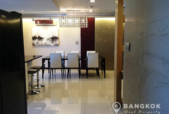 Pearl Garden Soi Pipat 3 bed 3 bath to rent Dinning