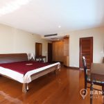 The-Natural-Place-Suite-large-2-bed-2-bath-150-Lumpini-MRT-1-bedroom