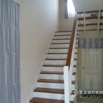 Setthasiri Bangna-Wongwaen 3 bed 3 bath house for rent Stairs