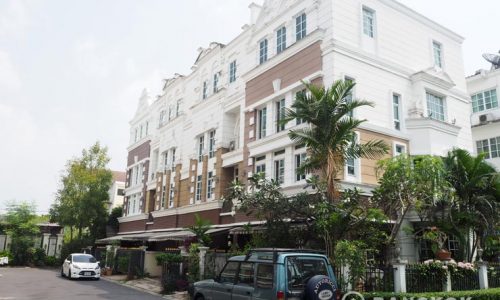City Plus Park Sukhumvit 101.1 3 bed 4 bath town house to rent