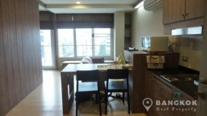 Tree Condo Sukhumvit 52 | Modern Spacious 1 Bed near On Nut BTS photo