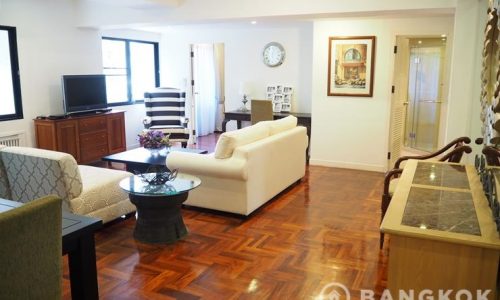 La Maison Ruamrudee Condo 2 bed 2 bath 120 sq.m to rent near BTS