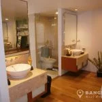 Ficus Lane A Fabulous Spacious 3 Bed 4 Bath Duplex near BTS to rent