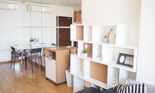 Le Luk Condominium Bright Modern 1 Bed near BTS Phra Khanong for rent