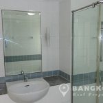 Plus 38 Hip Modern Corner 2 Bed 2 Bath near BTS to rent