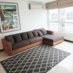 Avenue 61 High Floor Spacious 4 Bed 3 Bath near Ekkamai BTS to rent