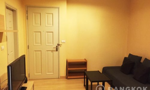 Life @ Sathorn 10 Modern 1 Bed Condo near Chong Nonsi BTS to rent