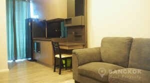 The Room Sukhumvit 69 | Superb Modern 1 Bed 1 Bath near BTS photo