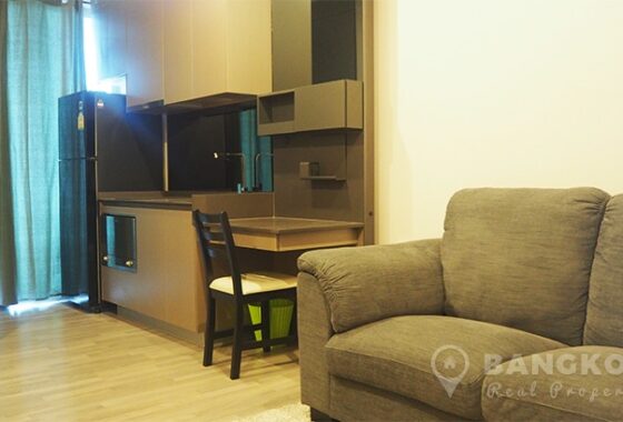 The Room Sukhumvit 69 1st Rental Modern 1 Bed 1 Bath near BTS to rent