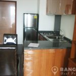 Villa Sathorn Spacious Modern Studio Condo near BTS to rent