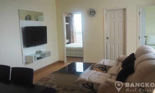 Life Sukhumvit Modern 2 Bed 2 Bath near Phra Khanong BTS to rent