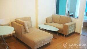 Life Sukhumvit | Superb Modern 1 Bed near Phra Khanong BTS photo