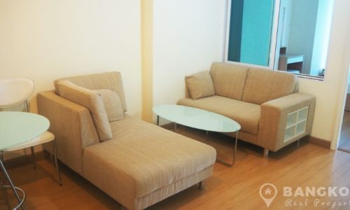 Life Sukhumvit Superb Modern 1 Bed near Phra Khanong BTS to rent