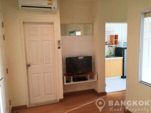 Life Sukhumvit Condominium | Superb 1 Bed near BTS photo