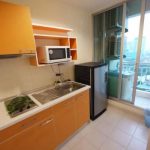 Life Sukhumvit Condominium Bright Modern 1 Bed near BTS to rent