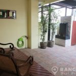 Newly Renovated Spacious 3 Bed 3 Bath On Nut Townhouse to rent
