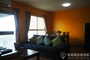 S&S Sukhumvit | Bright High Floor Corner 2 Bed 2 Bath near BTS photo