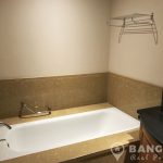 Sky Villas Sathorn Spacious Modern 2 Bed 2 Bath near Chong Nonsi BTS to rent