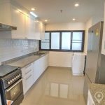 Baan Prompong Renovated Spacious 3 Bed 3 Bath with Terrace to rent