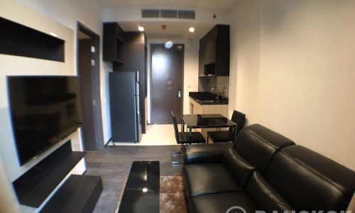 Edge Sukhumvit 23 Modern 1 Bed 1 Bath near Asoke BTS & Terminal 21 to rent