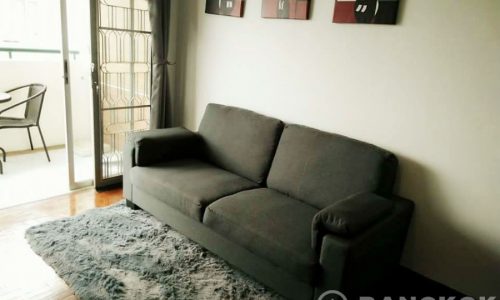 Sammakorn Condo Spacious 2 Bed 1 Bath in Sammakorn Village