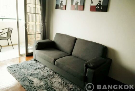 Sammakorn Condo Spacious 2 Bed 1 Bath in Sammakorn Village