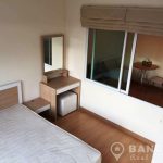 Life Sukhumvit Condominium Superb Modern 1 Bed near BTS for Sale