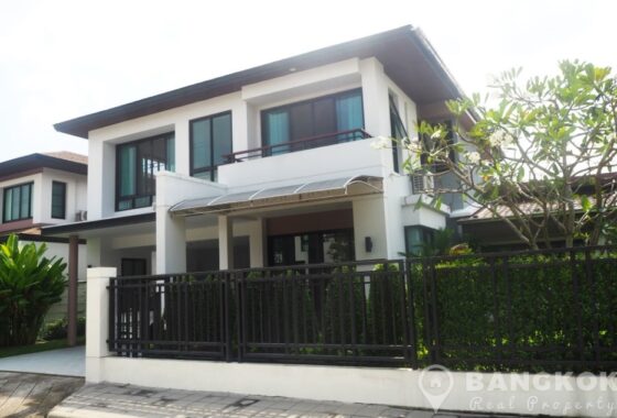 Aqua Divina by Sammakorn Ramkhamhaeng Modern Detached 4 Bed 4 Bath 1 Maid House to Rent