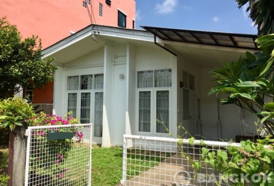 Cute Detached Single Storey 3 Bed 2 Bath Sammakorn Village House to Rent