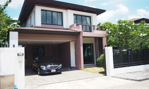 Aqua Divina by Sammakorn Detached Modern 3 Bed 3 Bath House to Rent