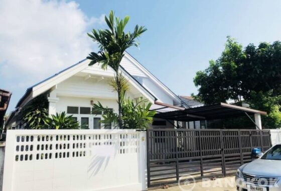 Detached Renovated Single Storey 2 Bed Sammakorn House to rent