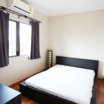 Spacious 1st Rental 3 Bed 4 Bath Bangchak Townhouse near BTS to rent