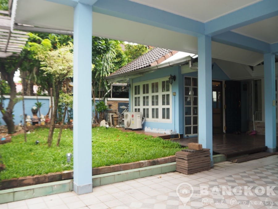 Sammakorn Village Spacious Detached 3 +1 Bed 2 Bath House to Rent