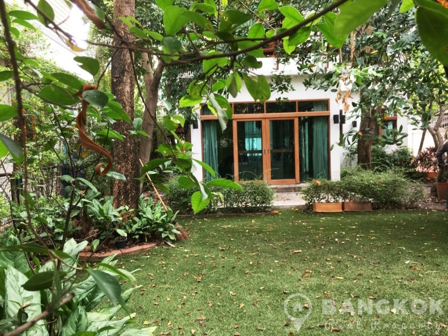 Spacious Detached 4 Bed 4 Bath Sathorn House with Garden to Rent