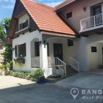 Spacious Detached Thonglor House with 3 Beds 3 Baths 1 Maid to Rent