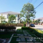 Detached Modern 3 Bed Ramkamhaeng Wongwaen House to Rent