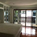 Detached Phrom Phong House with 3 Beds in Secure Compound to Rent