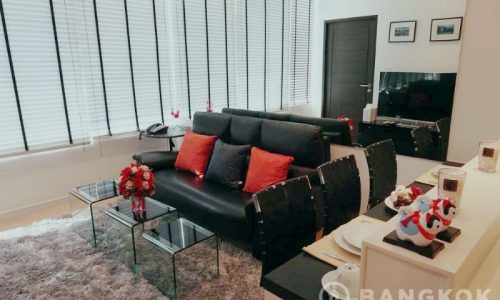 Eight Thonglor Residence Superb Modern 1 Bed 1 Bath near BTS to Rent