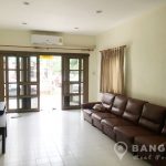 Spacious 3 Bed 2 Bath On Nut Townhouse near BTS to Rent