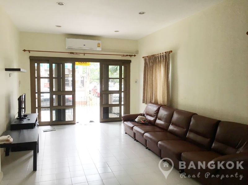 Spacious 3 Bed 2 Bath On Nut Townhouse near BTS to Rent