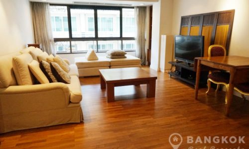 Baan Ploenchit Spacious 1 Bed Condo near Phloen Chit BTS to Rent