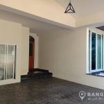 Modern Detached 4 Bed 4 bath Sukhumvit 71 House in compound for sale