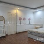 RENT 3 bed 2 bath house Sammakorn Village Ramkhamhaeng