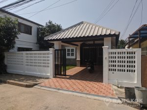 Sammakorn Village | Renovated Detached 3 Bed House with Garden photo